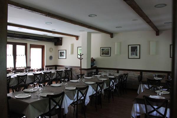 Готель Hostal Monte Rio Trescares Екстер'єр фото